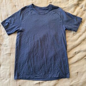 Men’s Lululemon Metal Vent Short Sleeve Shirt XL Navy